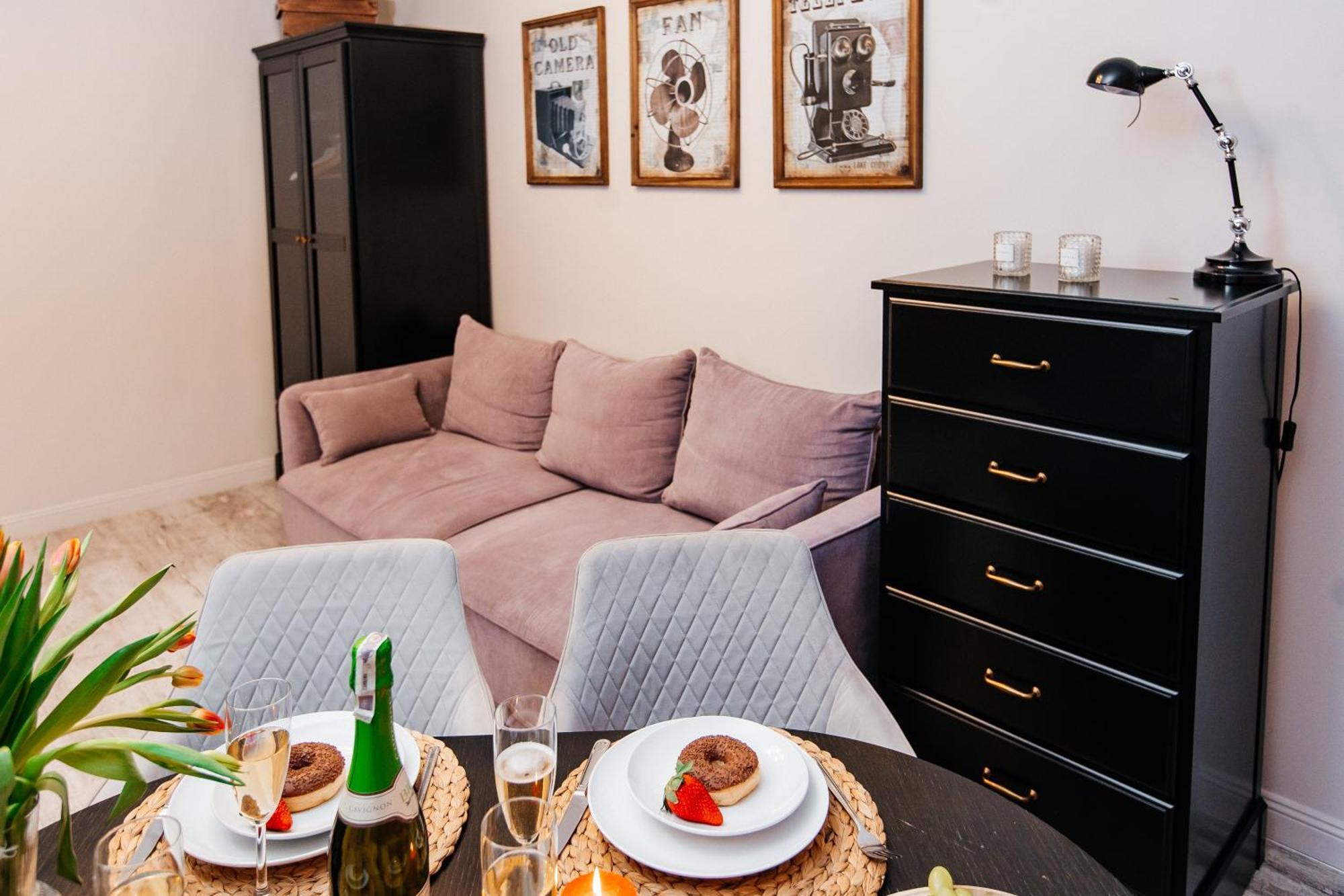 Maya's Flats & 59 - Milosci * Gdaňsk